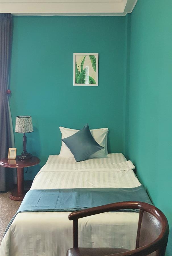Cuu Kim Son Hotel Ho Chi Minh-staden Exteriör bild